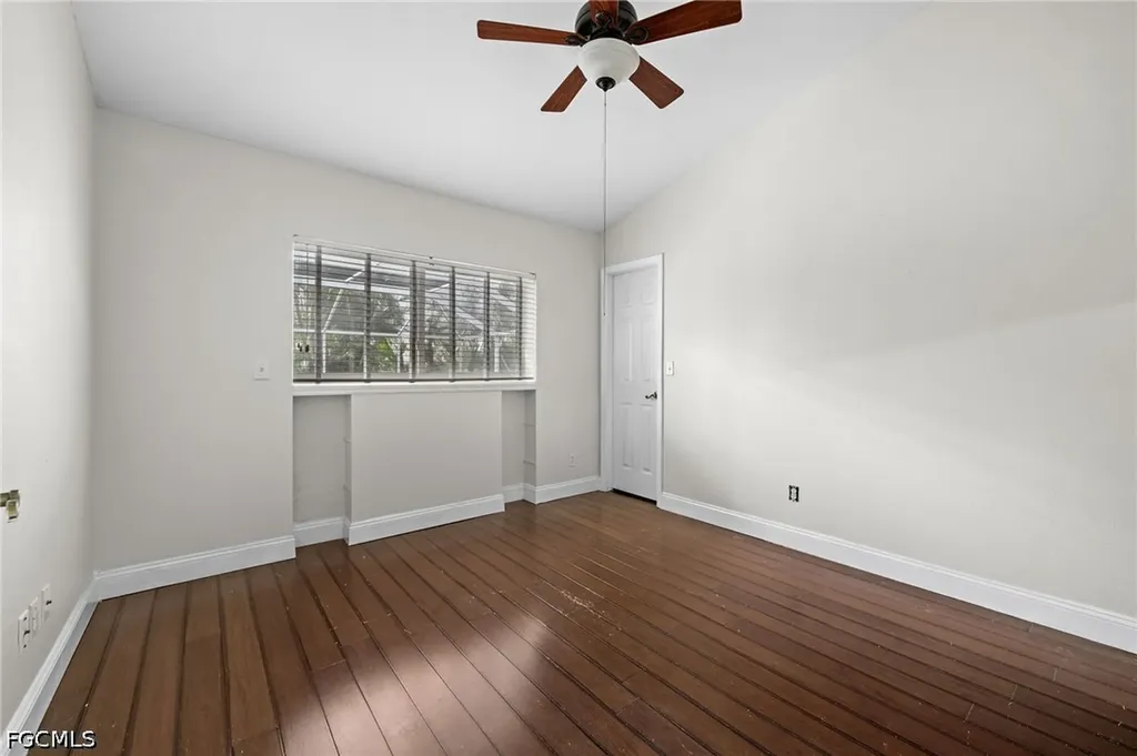411 SE 17th Street Cape Coral FL 33990