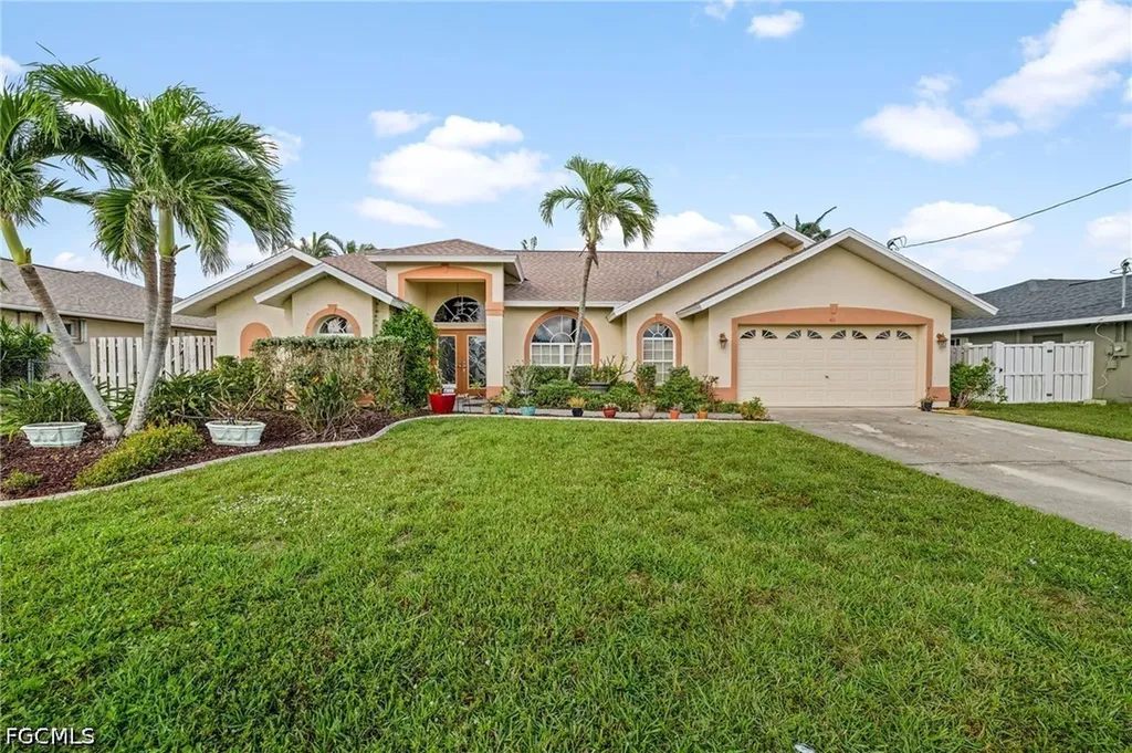 411 SE 17th Street Cape Coral FL 33990