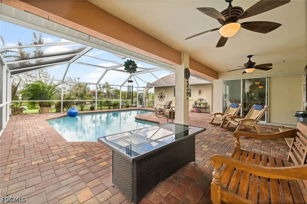 411 SE 17th Street Cape Coral FL 33990
