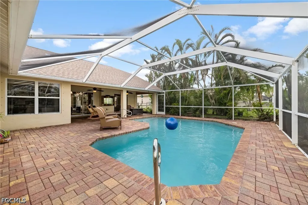 411 SE 17th Street Cape Coral FL 33990