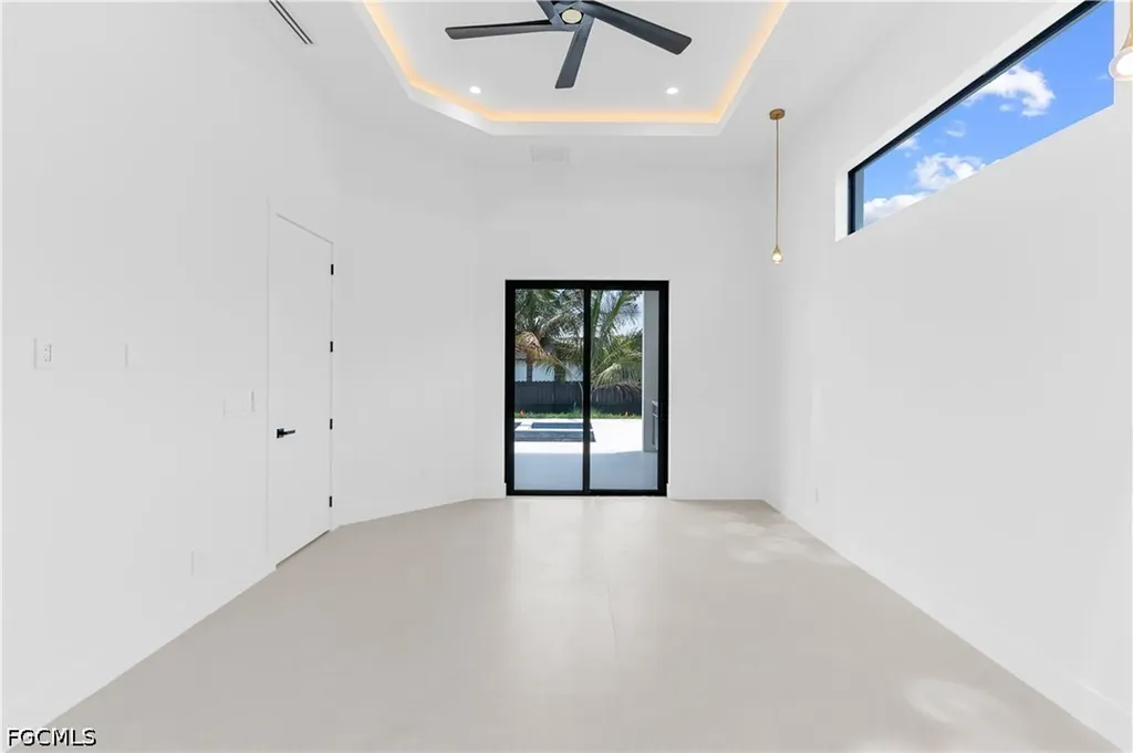 109 SW 34th Avenue Cape Coral FL 33991