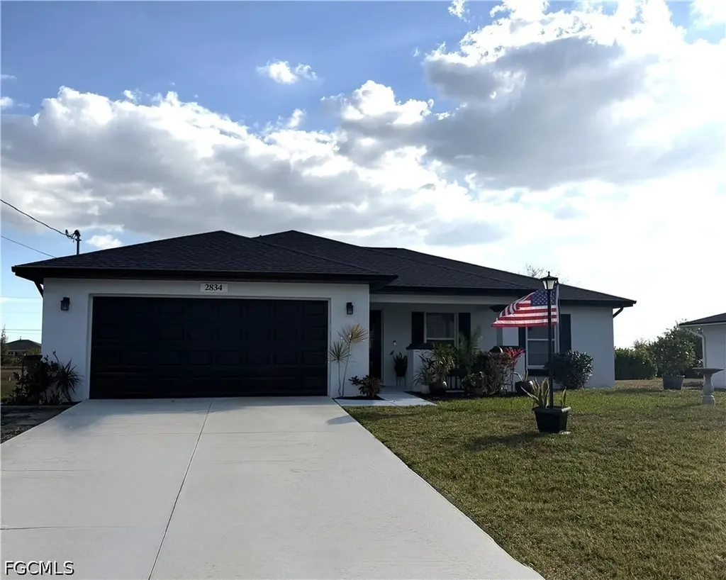2834 NW 7th Street Cape Coral FL 33993