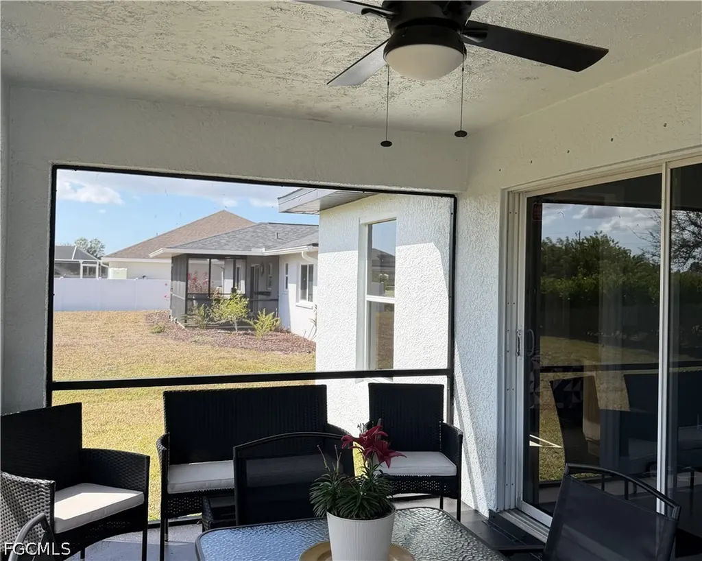 2834 NW 7th Street Cape Coral FL 33993