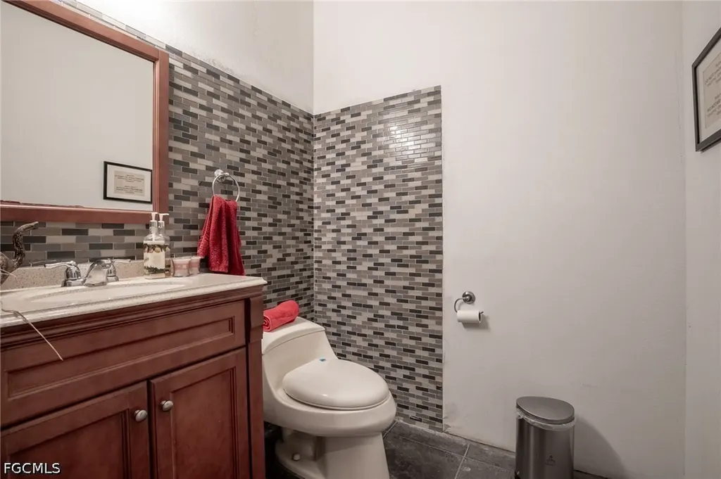 687 Montura Avenue Clewiston FL 33440
