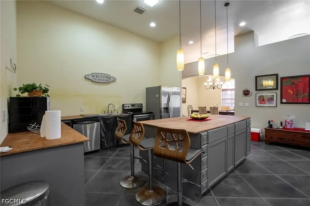 687 Montura Avenue Clewiston FL 33440