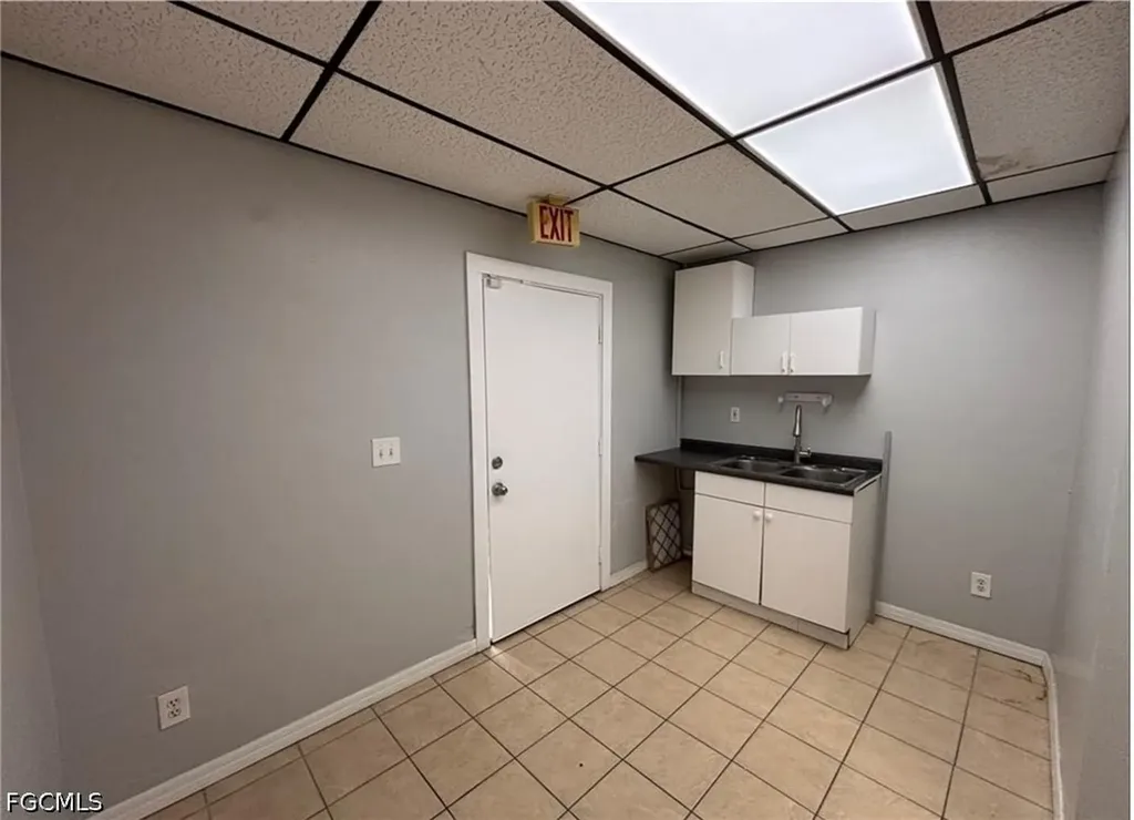4705 Vincennes Boulevard Cape Coral FL 33904