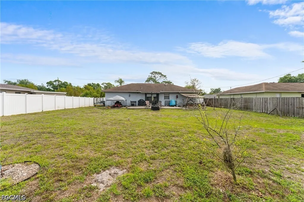 2239 Lotus Road Fort Myers FL 33905
