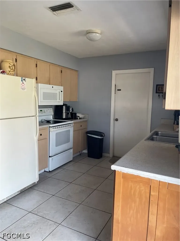 2239 Lotus Road Fort Myers FL 33905
