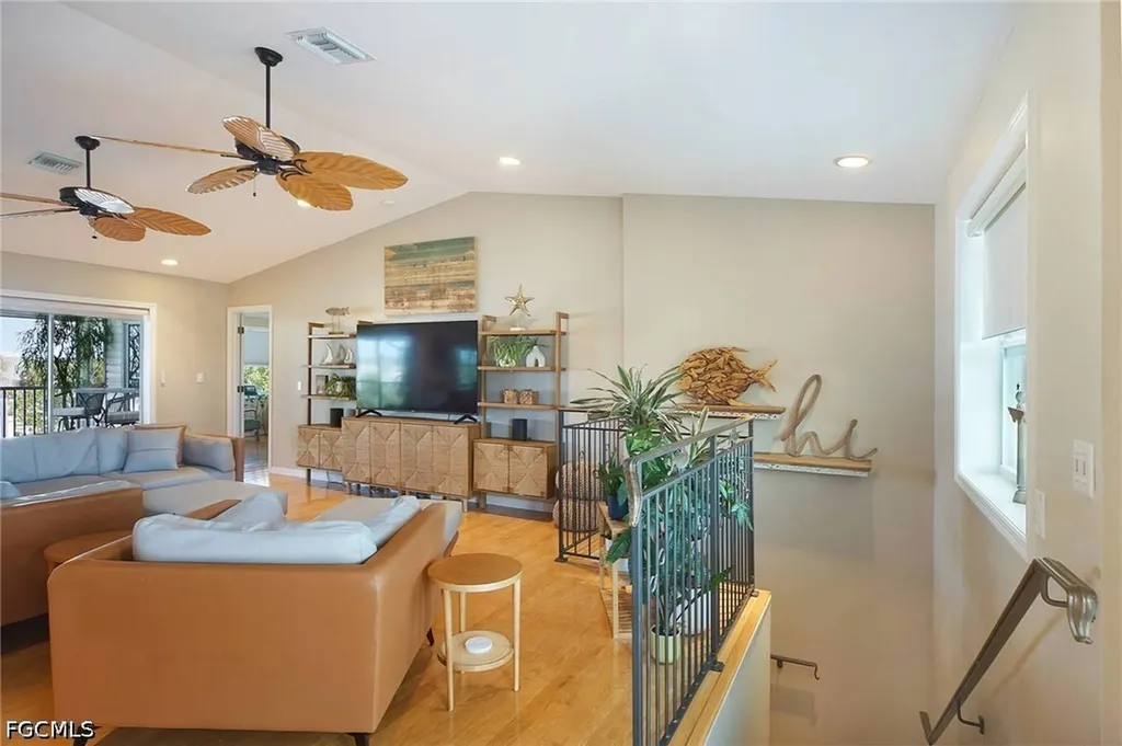 2932 Buttonwood Key Court St. James City FL 33956