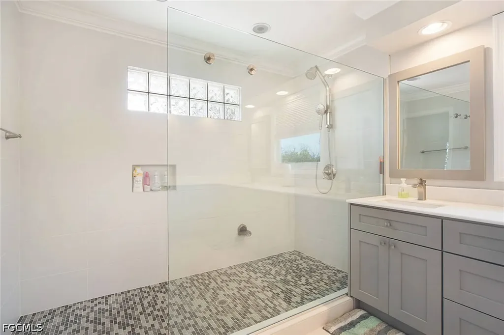 2932 Buttonwood Key Court St. James City FL 33956