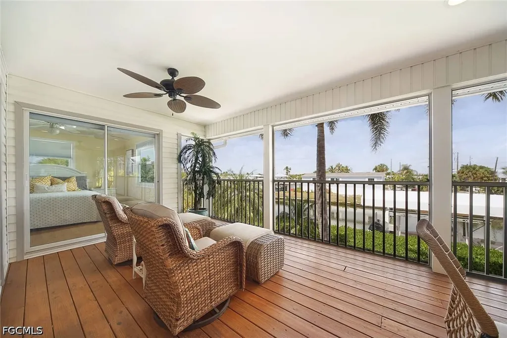 2932 Buttonwood Key Court St. James City FL 33956