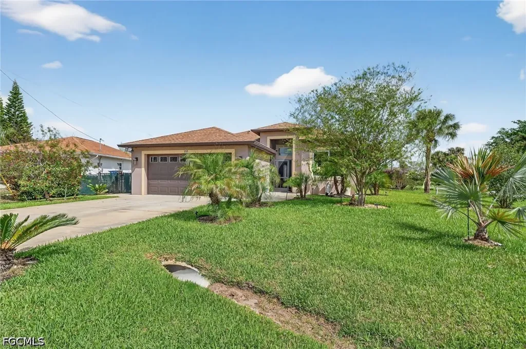 2522 Dora Court Lehigh Acres FL 33971