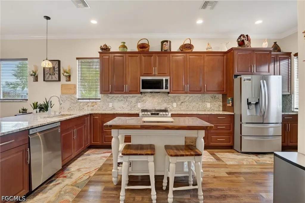 2522 Dora Court Lehigh Acres FL 33971