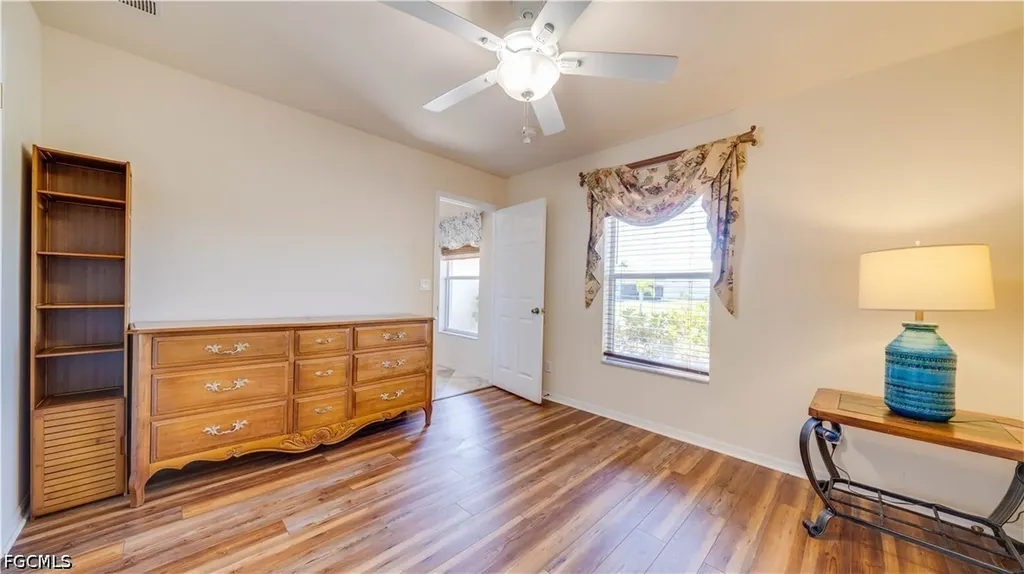 1105 SW 2nd Street Cape Coral FL 33991