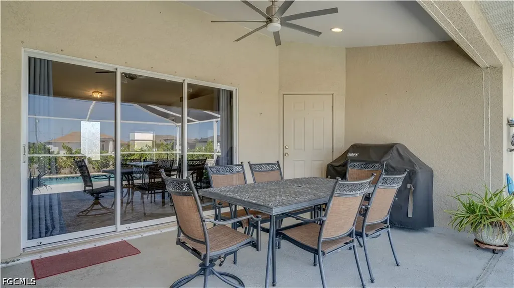 1105 SW 2nd Street Cape Coral FL 33991
