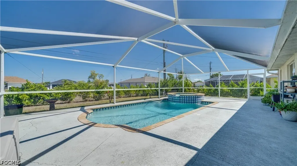 1105 SW 2nd Street Cape Coral FL 33991
