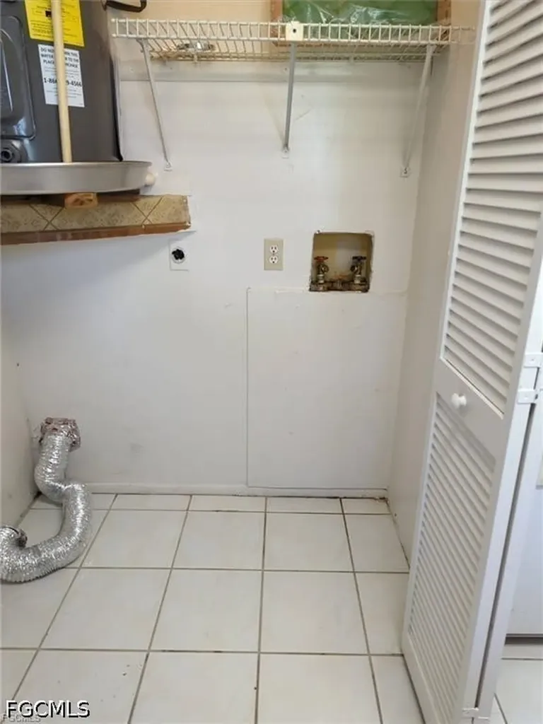 107 SW 16th Terrace Cape Coral FL 33991