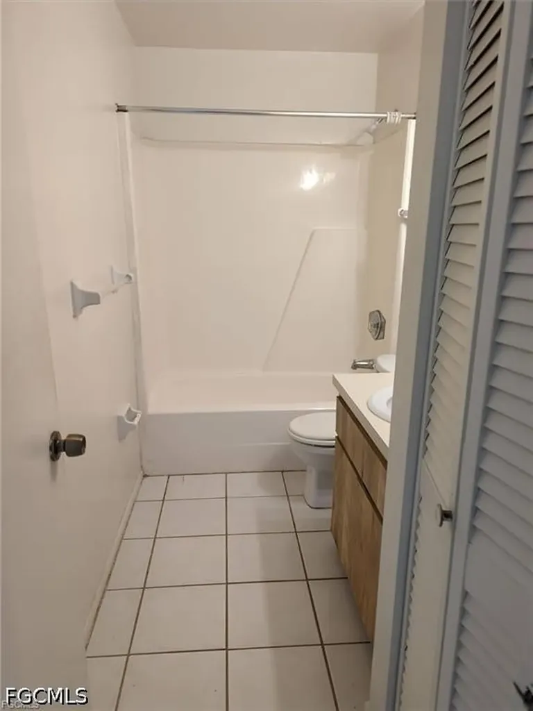 107 SW 16th Terrace Cape Coral FL 33991