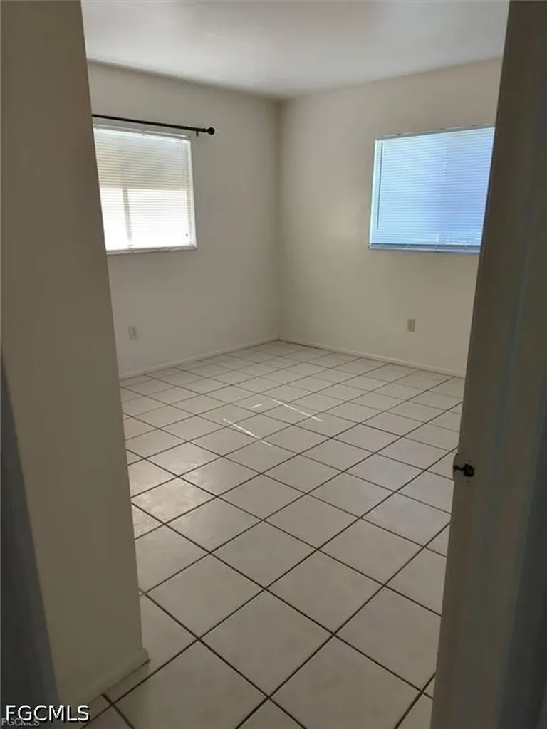 107 SW 16th Terrace Cape Coral FL 33991