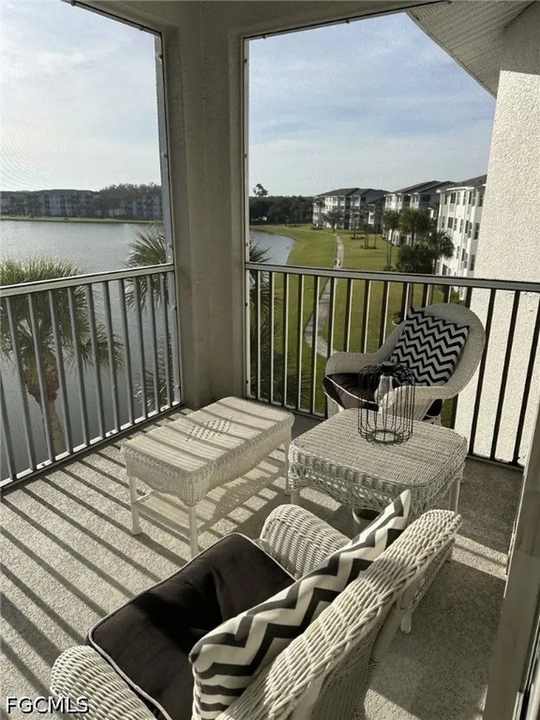 10361 Butterfly Palm Drive Fort Myers FL 33966