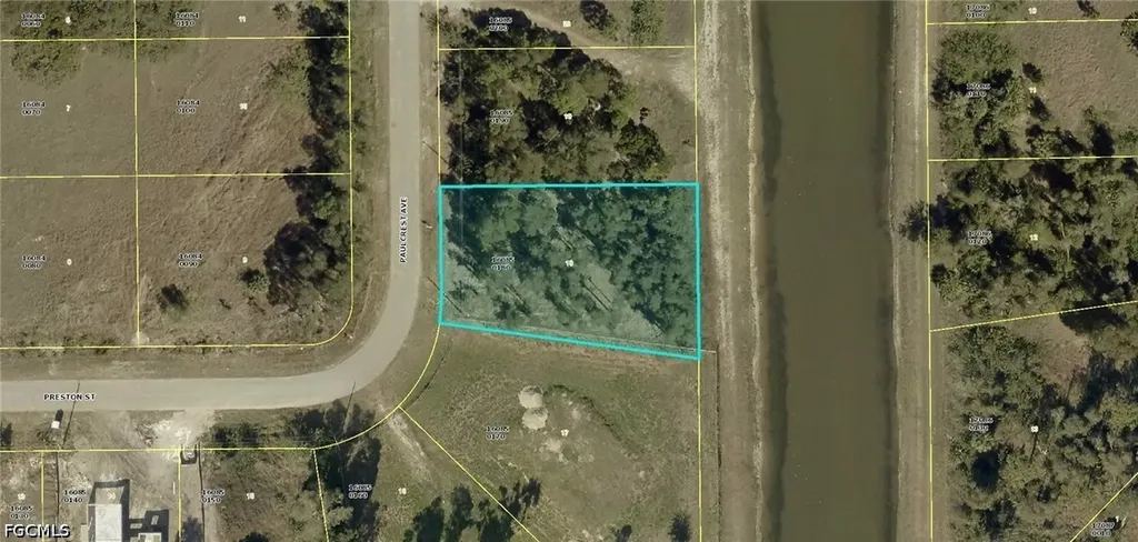433 Paulcrest Avenue Lehigh Acres FL 33974