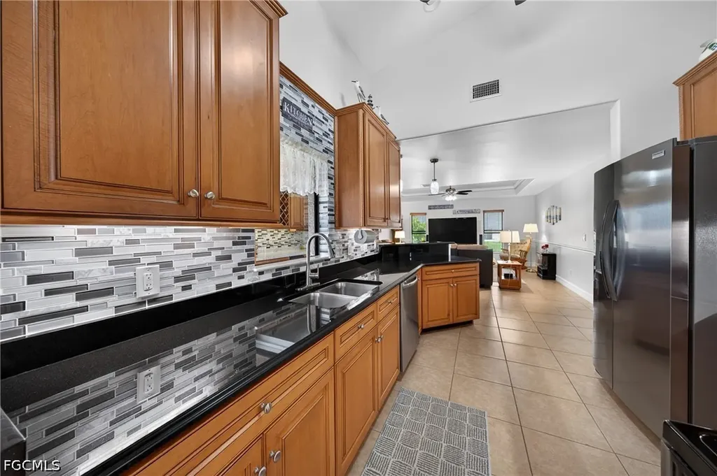 154 SE 21st Terrace Cape Coral FL 33990