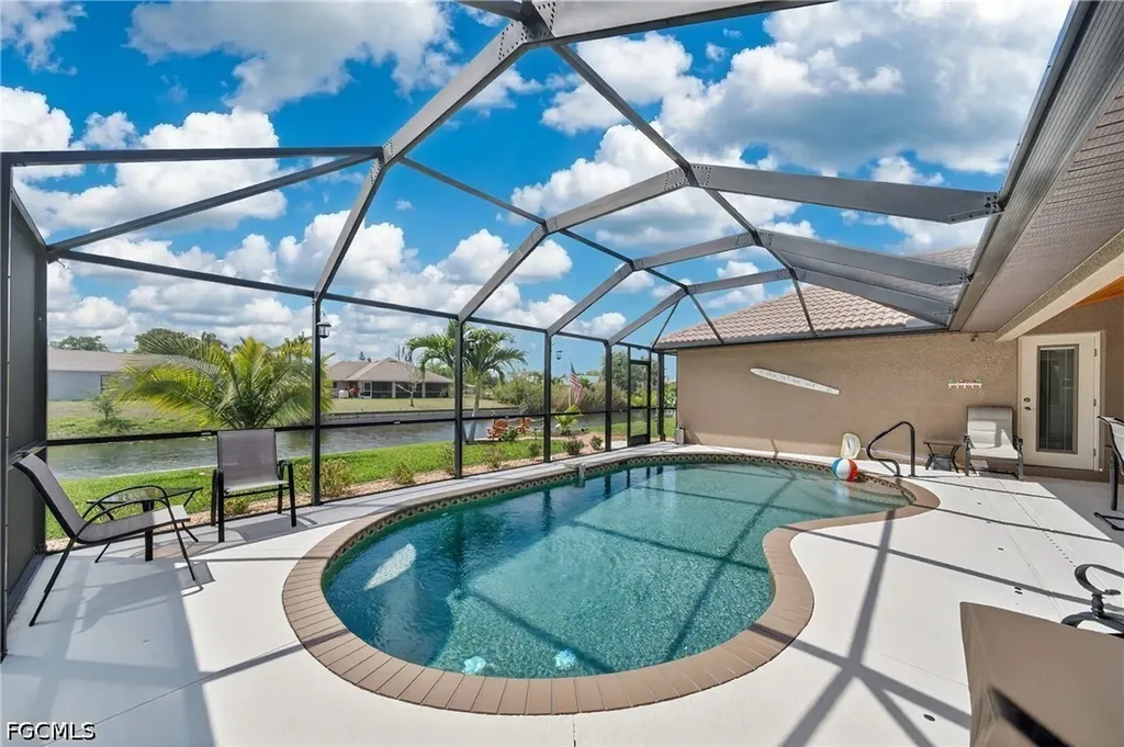 154 SE 21st Terrace Cape Coral FL 33990
