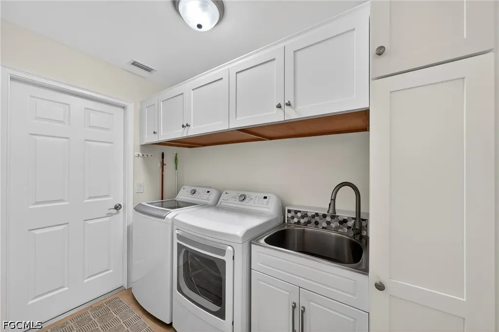 154 SE 21st Terrace Cape Coral FL 33990