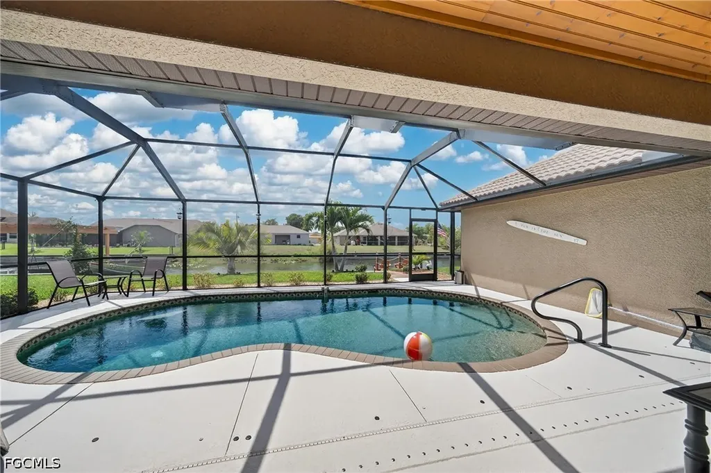 154 SE 21st Terrace Cape Coral FL 33990