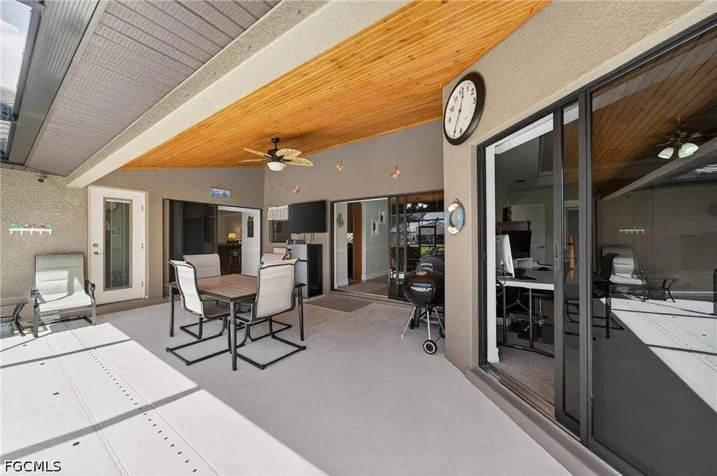 154 SE 21st Terrace Cape Coral FL 33990