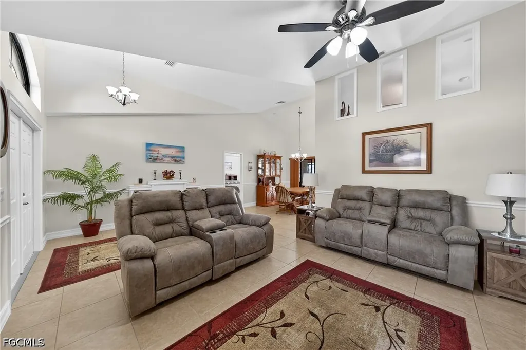 154 SE 21st Terrace Cape Coral FL 33990