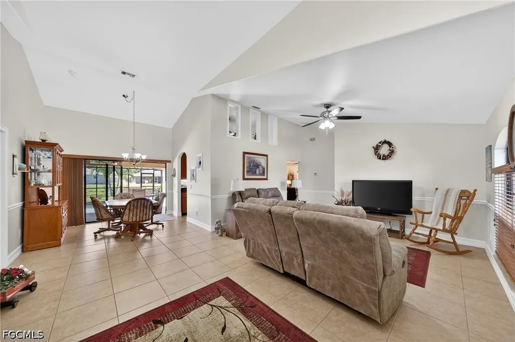 154 SE 21st Terrace Cape Coral FL 33990