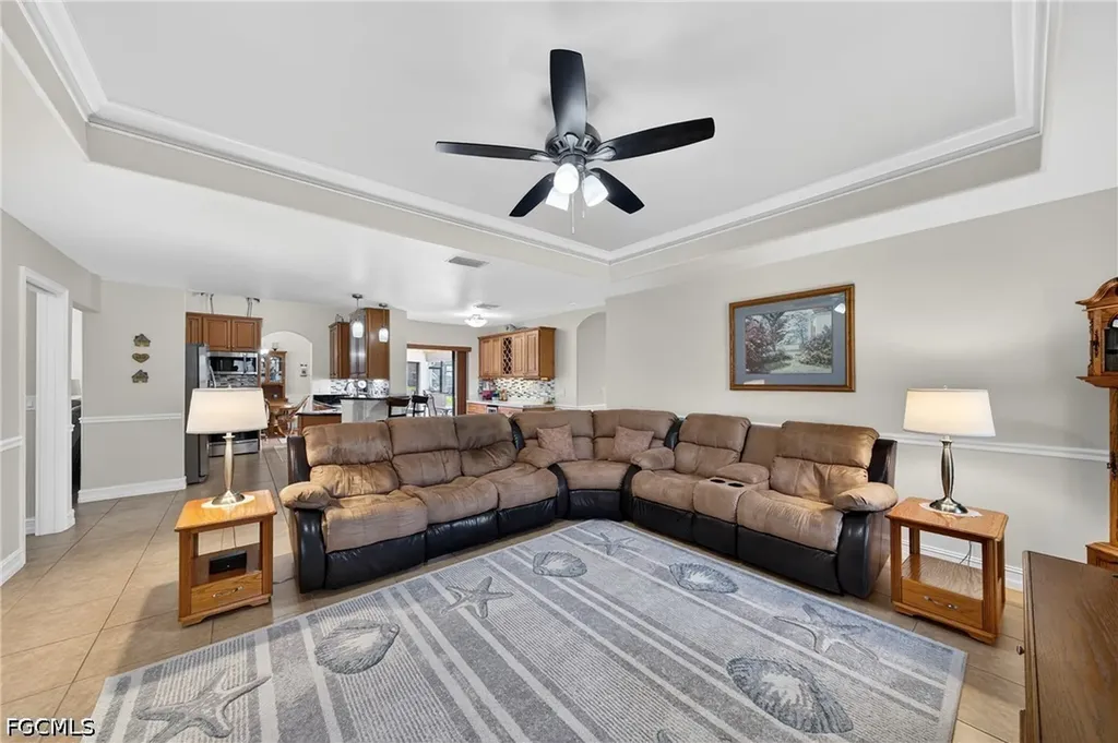 154 SE 21st Terrace Cape Coral FL 33990