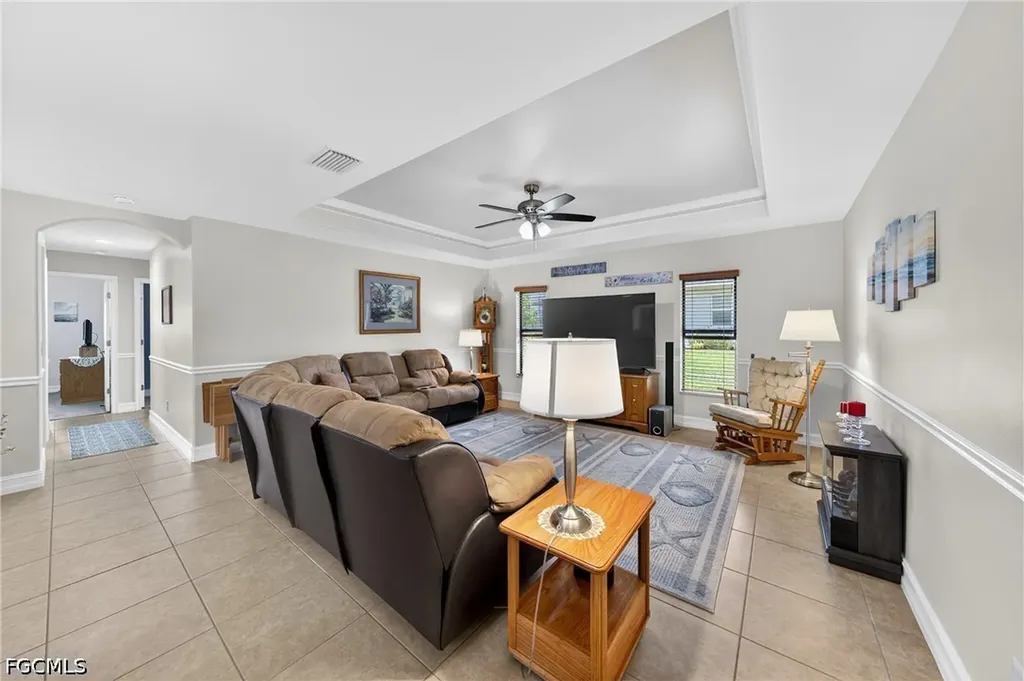 154 SE 21st Terrace Cape Coral FL 33990