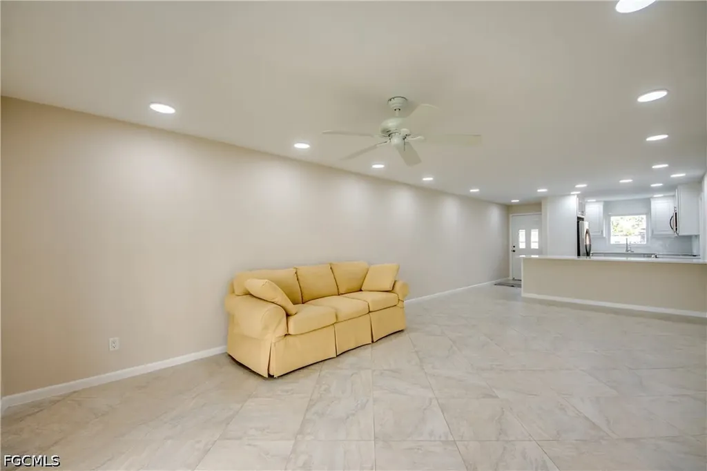 920 SE 46th Street Cape Coral FL 33904