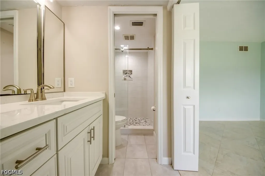 920 SE 46th Street Cape Coral FL 33904