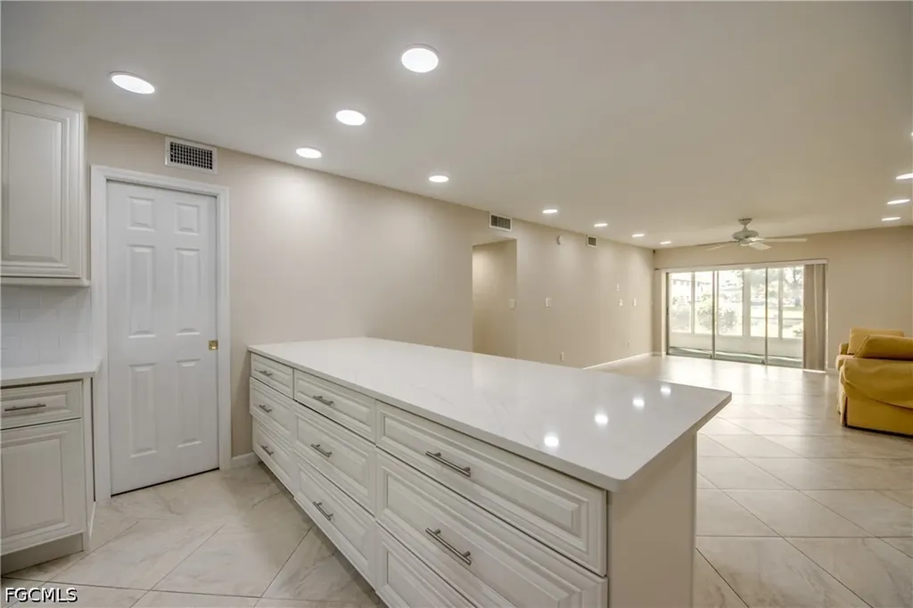 920 SE 46th Street Cape Coral FL 33904