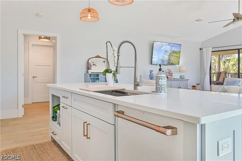 27541 Hickory Bay Drive Bonita Springs FL 34134