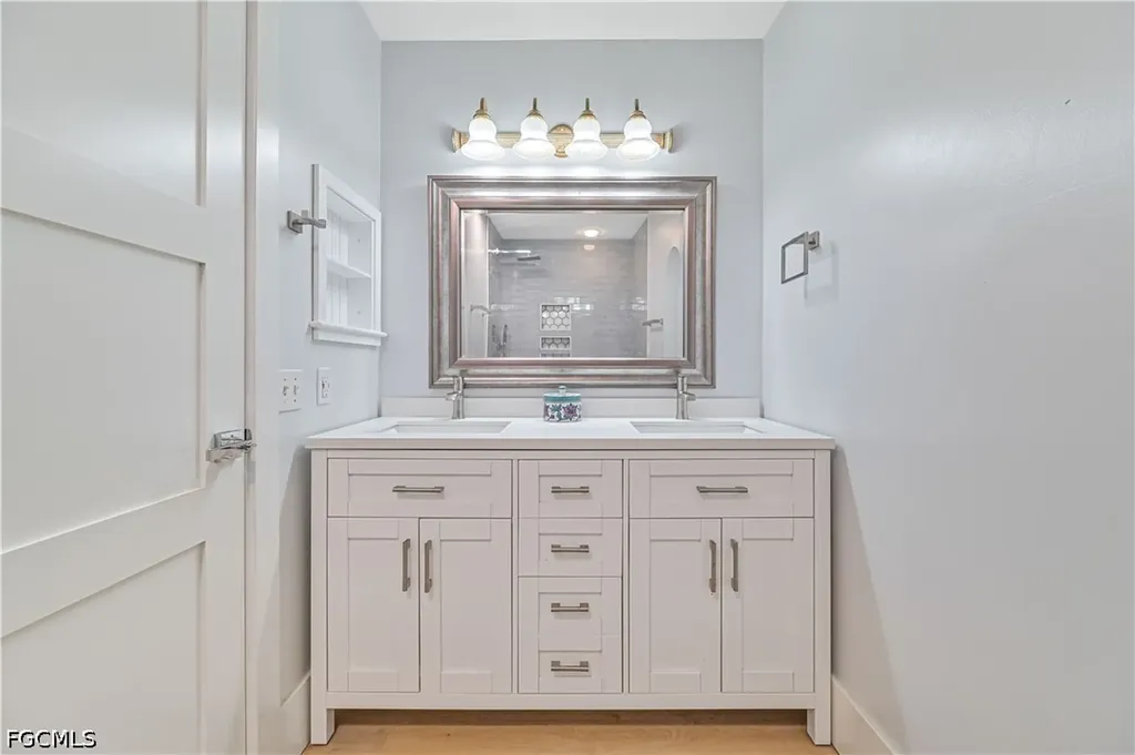 27541 Hickory Bay Drive Bonita Springs FL 34134