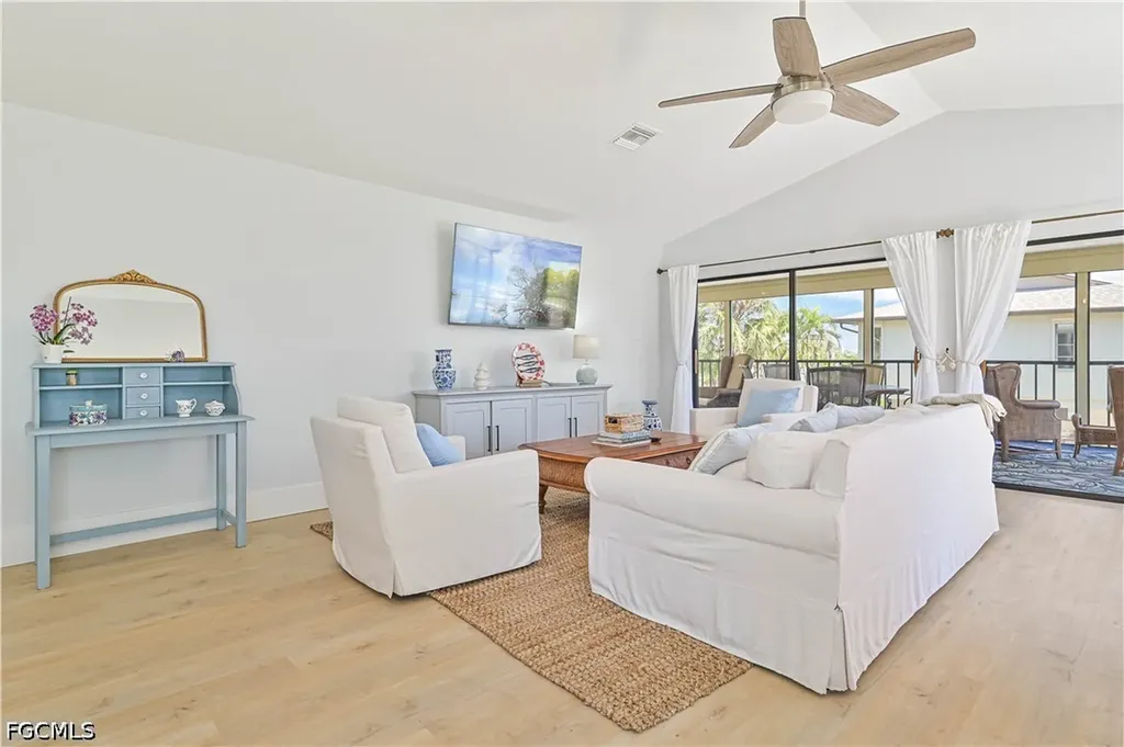 27541 Hickory Bay Drive Bonita Springs FL 34134