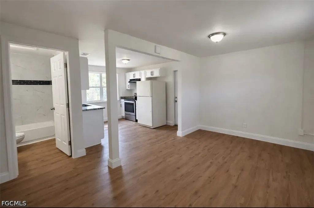 569 Nuna Avenue Fort Myers FL 33905