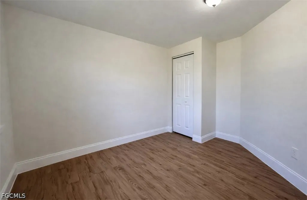 569 Nuna Avenue Fort Myers FL 33905