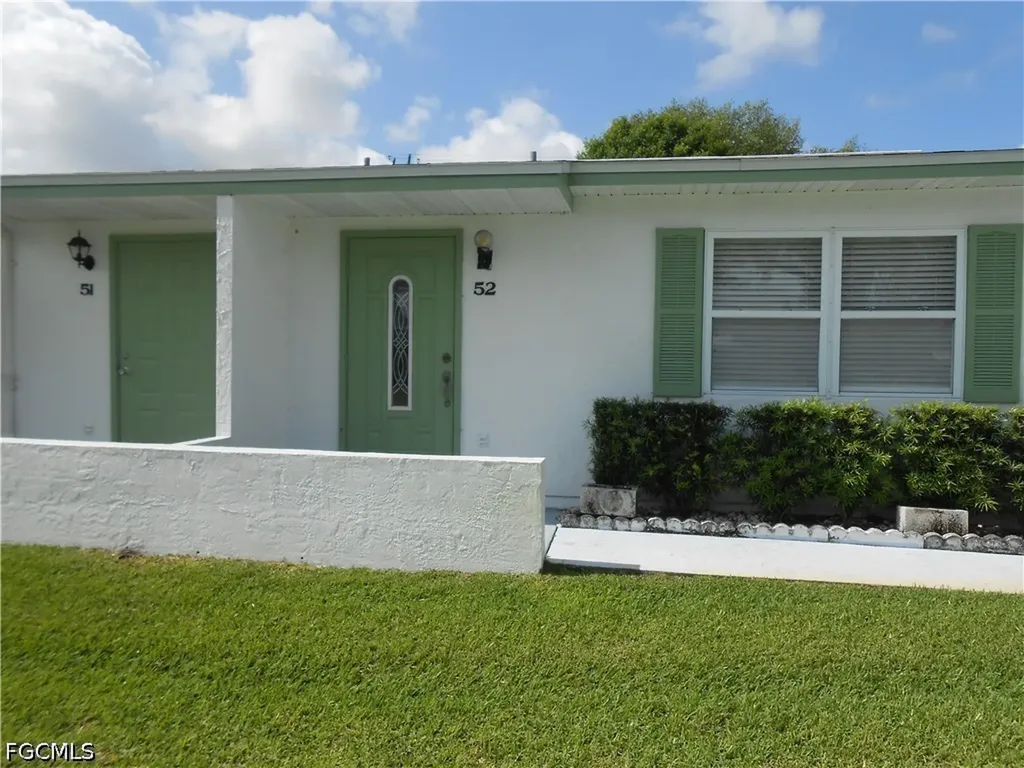 52 Heath Aster Lane Lehigh Acres FL 33936
