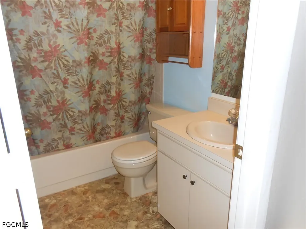 52 Heath Aster Lane Lehigh Acres FL 33936
