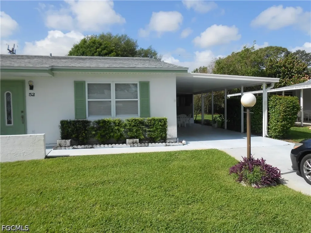52 Heath Aster Lane Lehigh Acres FL 33936