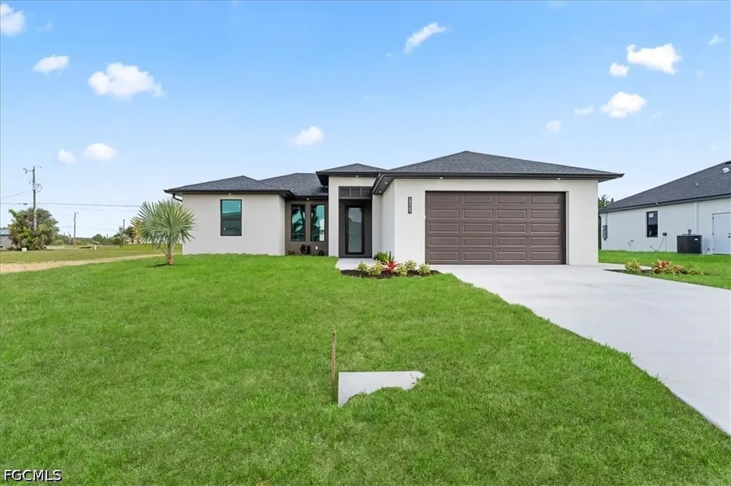 1329 NE 18th Terrace Cape Coral FL 33909