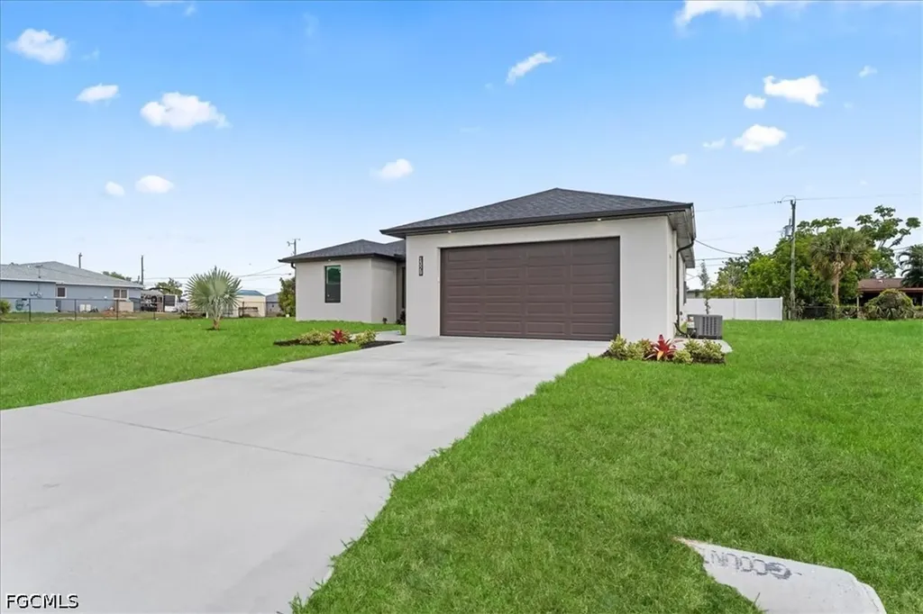 1329 NE 18th Terrace Cape Coral FL 33909