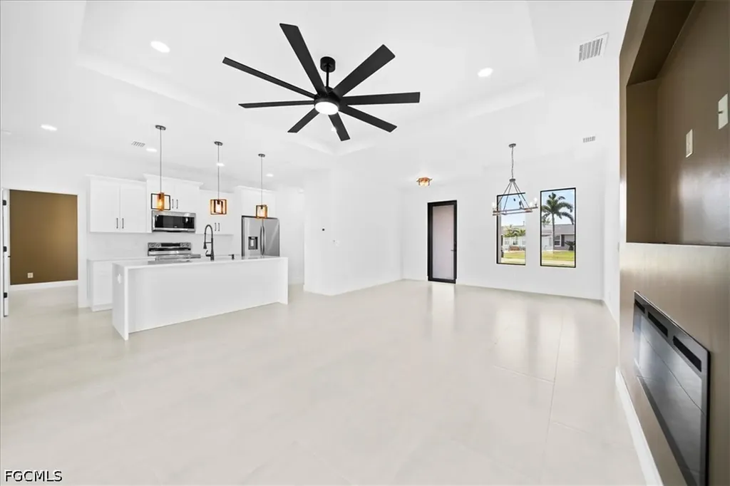 1329 NE 18th Terrace Cape Coral FL 33909