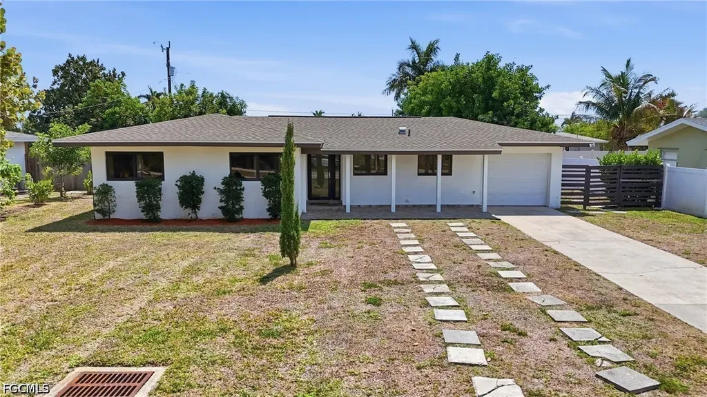 442 El Dorado Parkway E Cape Coral FL 33904