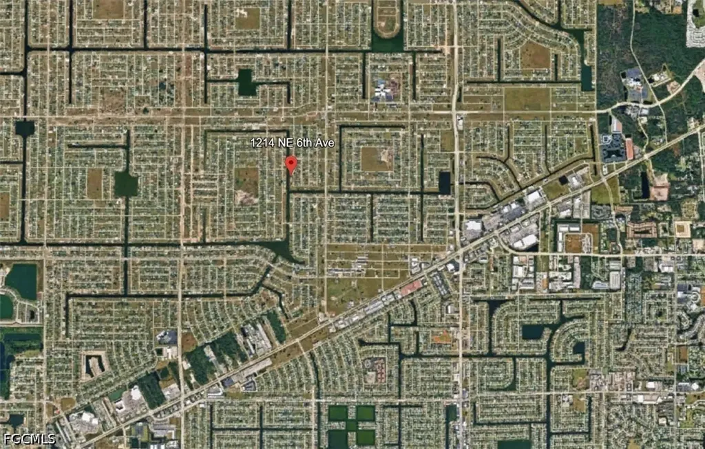 1214 NE 6th Avenue Cape Coral FL 33909